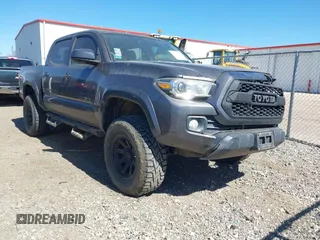 2017 Toyota Tacoma SR5 с VIN 5TFCZ5AN0HX073818, выставлен на аукционе IAAI как лот 41755546 с пробегом 129 861 миль миль и . История ставок и продаж доступна на DreamBid. Изображение 1.