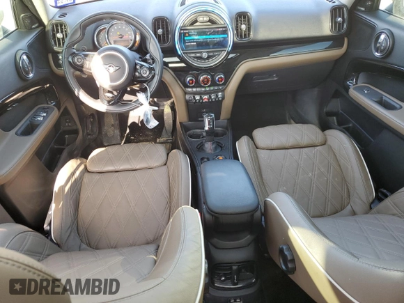 2020 MINI Countryman Cooper S with VIN WMZYW7C0XL3L62765, listed as a Copart auction lot 71607284 with 19,835 mi miles and Salvage Title. Bid and sale history available at carsss.com. Image 8.