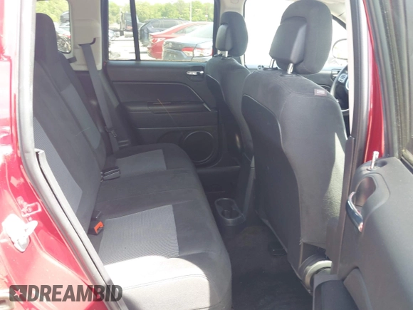 2016 Jeep Compass Sport with VIN 1C4NJCBA5GD634322, listed as a IAAI auction lot 42250362 with 135,624 mi miles and . Bid and sale history available at DreamBid. Image 8.