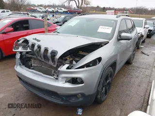 2018 Jeep Cherokee Latitude with VIN 1C4PJLCB3JD518768, listed as a IAAI auction lot 41421907 with 81,164 mi miles and . Bid and sale history available at DreamBid. Image 18.