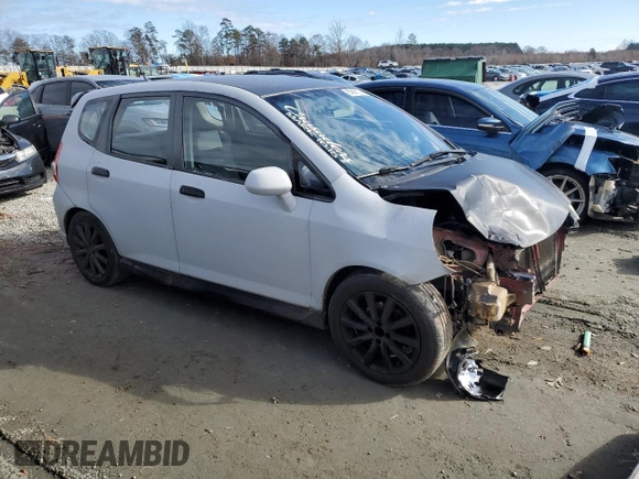 2008 Honda Fit with VIN JHMGD37468S034620, listed as a Copart auction lot 85888154 with 384,228 mi miles and Salvage Title. Bid and sale history available at carsss.com. Image 4.