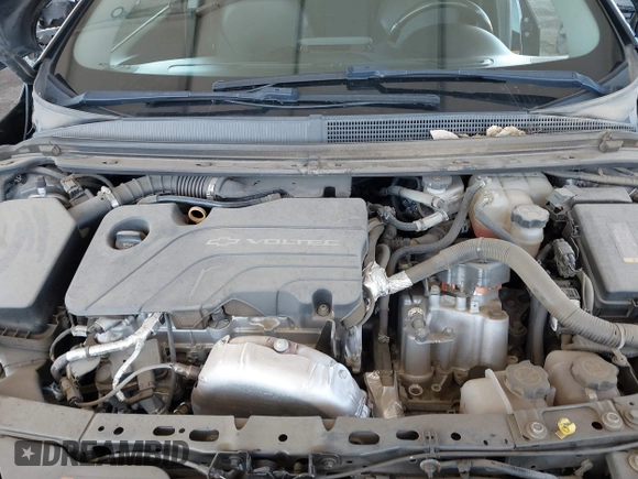 2018 Chevrolet Volt Premier with VIN 1G1RD6S50JU142682, listed as a IAAI auction lot 41837560 with 122,850 mi miles. Bid and sale history available at carsss.com. Image 10.
