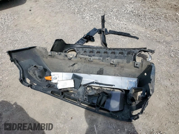 2018 Jeep Renegade Limited with VIN ZACCJADB2JPJ19589, listed as a Copart auction lot 57162995 with 57,585 mi miles and Salvage title. Bid and sale history available at DreamBid. Image 12.