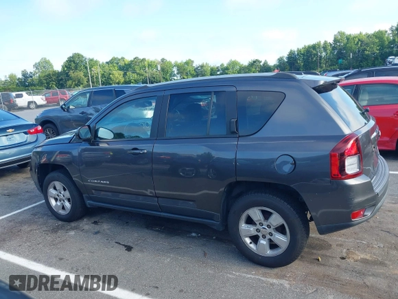 2017 Jeep Compass Sport SE z VIN 1C4NJCBA9HD130745, wystawiony jako IAAI lot #42710204 z przebiegiem 213 410 mil mil oraz . Historia ofert i sprzedaży dostępna na DreamBid. Obrazek 14.