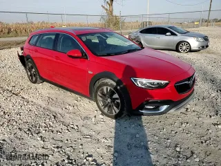 2019 Buick Regal TourX Essence with VIN W04GV8SX3K1006293, listed as a Copart auction lot 78350354 with 102,099 mi miles and Salvage Title. Bid and sale history available at carsss.com. Image 10.