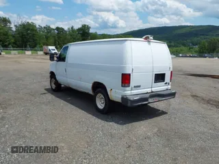 2007 Ford Econoline Cargo Commercial with VIN 1FTNE24W87DB00058, listed as a IAAI auction lot 42342560 with 283,309 mi miles and . Bid and sale history available at DreamBid. Image 3.