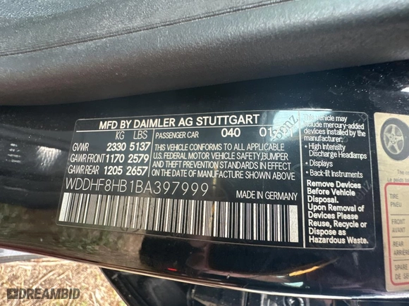 2011 Mercedes-Benz E-Class E 350 Luxury with VIN WDDHF8HB1BA397999, listed as a Copart auction lot 84910464 with 157,257 mi miles and Clean Title. Bid and sale history available at carsss.com. Image 10.