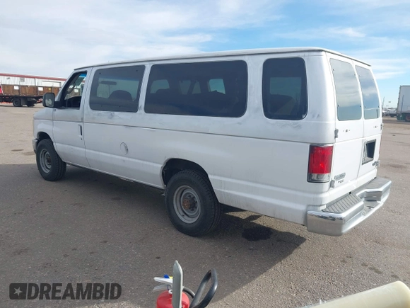 2008 Ford Econoline Passenger XL with VIN 1FBSS31L58DB42639, listed as a IAAI auction lot 41301281 with 122,582 mi miles and . Bid and sale history available at DreamBid. Image 3.