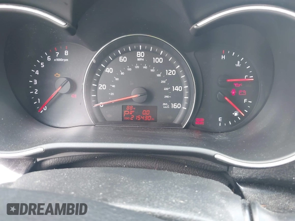 2015 Kia Sorento LX with VIN 5XYKTCA62FG568967, listed as a IAAI auction lot 42689942 with 215,430 mi miles and . Bid and sale history available at DreamBid. Image 7.