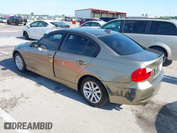 2006 BMW 3 Series 325xi with VIN WBAVD13546KV03001, listed as a IAAI auction lot 42392670 with Not provided miles and . Bid and sale history available at DreamBid. Image 3.