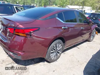 2023 Nissan Altima SV z VIN 1N4BL4DW5PN426467, wystawiony jako IAAI lot #41978564 z przebiegiem 28 703 mil mil oraz . Historia ofert i sprzedaży dostępna na DreamBid. Obrazek 4.
