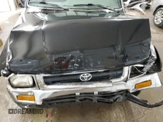 1994 Toyota Pickup DX z VIN 4TARN01P6RZ158609, wystawiony jako Copart lot #66612684 z przebiegiem 230 855 mil mil oraz Szkoda całkowita • Salvage title. Historia ofert i sprzedaży dostępna na DreamBid. Obrazek 12.