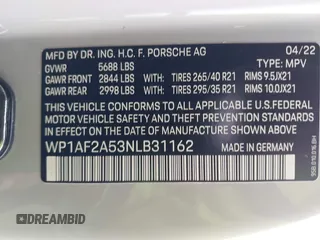 2022 Porsche Macan Turbo z VIN WP1AF2A53NLB31162, wystawiony jako IAAI lot #41902026 z przebiegiem 24 714 mil mil oraz . Historia ofert i sprzedaży dostępna na DreamBid. Obrazek 9.