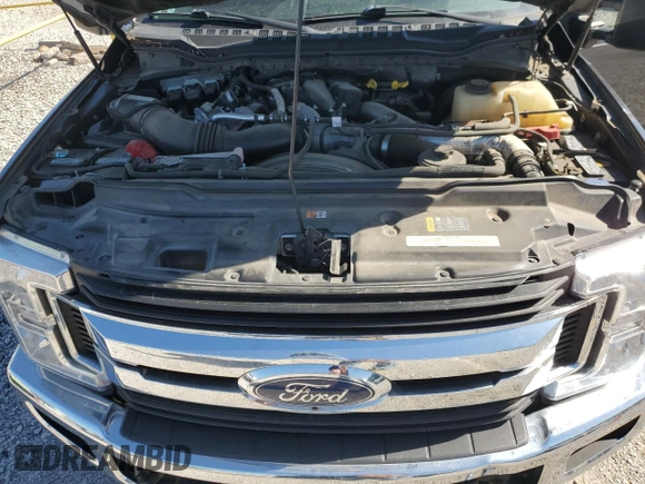 2018 Ford F-250 XL with VIN 1FT7W2BTXJEB56762, listed as a Copart auction lot 57574565 with 72,479 mi miles and Salvage title. Bid and sale history available at DreamBid. Image 11.
