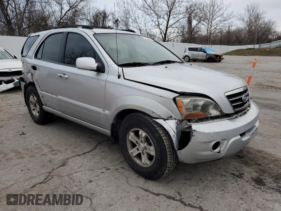 2007 Kia Sorento LX z VIN KNDJC736575715504, wystawiony jako Copart lot #87422664 z przebiegiem 223 225 mil mil oraz Szkoda całkowita • Salvage title. Historia ofert i sprzedaży dostępna na DreamBid. Obrazek 4.
