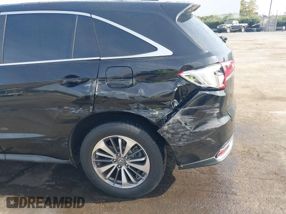 2017 Acura RDX Advance with VIN 5J8TB3H78HL002228, listed as a IAAI auction lot 40780949 with 120,995 mi miles and . Bid and sale history available at DreamBid. Image 19.