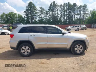 2012 Jeep Grand Cherokee Laredo with VIN 1C4RJEAG4CC251359, listed as a IAAI auction lot 41986762 with 172,331 mi miles. Bid and sale history available at carsss.com. Image 13.