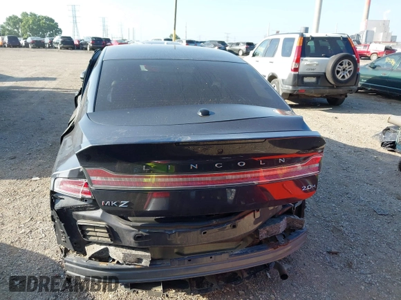 2014 Lincoln MKZ Hybrid z VIN 3LN6L2LU6ER803720, wystawiony jako IAAI lot #42560627 z przebiegiem 120 795 mil mil oraz . Historia ofert i sprzedaży dostępna na DreamBid. Obrazek 16.