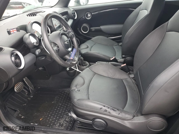 2011 MINI Cooper Convertible s with VIN WMWZP3C51BTX83467, listed as a Copart auction lot 44308125 with 55,676 mi miles and Non Repairable. Bid and sale history available at carsss.com. Image 7.