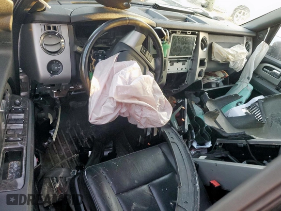 2016 Ford Expedition Limited with VIN 1FMJU1KT4GEF35590, listed as a Copart auction lot 54911715 with 111,748 mi miles and Salvage title. Bid and sale history available at DreamBid. Image 8.
