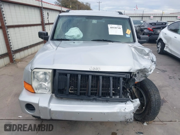2006 Jeep Commander z VIN 1J8HH48K16C346762, wystawiony jako IAAI lot #40938740 z przebiegiem 348 396 mil mil oraz . Historia ofert i sprzedaży dostępna na DreamBid. Obrazek 13.