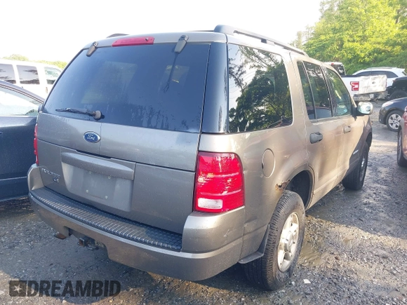 2004 Ford Explorer XLT with VIN 1FMZU73K24UC11292, listed as a IAAI auction lot 42237085 with 215,974 mi miles and . Bid and sale history available at DreamBid. Image 4.