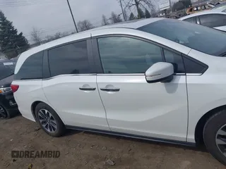 2022 Honda Odyssey EX-L with VIN 5FNRL6H7XNB043658, listed as a IAAI auction lot 41800437 with 45,245 mi miles and . Bid and sale history available at DreamBid. Image 13.
