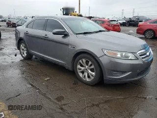 2012 Ford Taurus SEL z VIN 1FAHP2HW9CG103826, wystawiony jako Copart lot #86323774 z przebiegiem 227 186 mil mil oraz Czysty tytuł • Clean title. Historia ofert i sprzedaży dostępna na DreamBid. Obrazek 4.