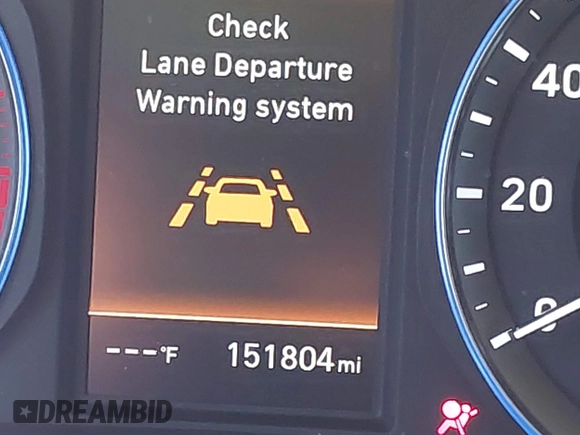 2018 Hyundai Kona Ultimate with VIN KM8K5CA55JU093643, listed as a IAAI auction lot 41833149 with 151,804 mi miles. Bid and sale history available at carsss.com. Image 16.