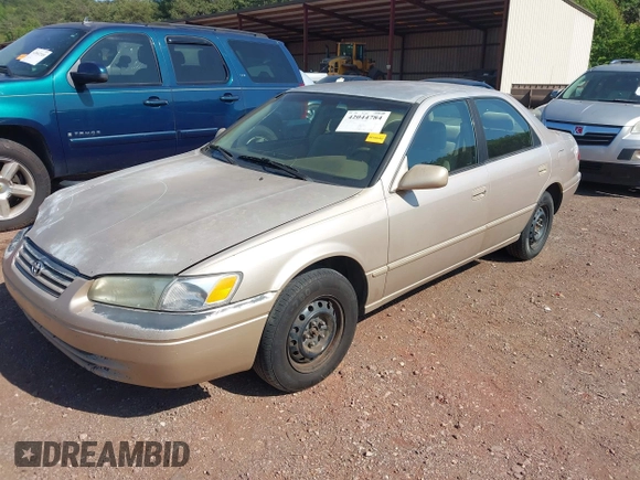1999 Toyota Camry LE с VIN 4T1BG22K8XU395218, выставлен на аукционе IAAI как лот 42044784 с пробегом 301 664 миль миль и . История ставок и продаж доступна на DreamBid. Изображение 2.