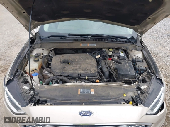 2017 Ford Fusion SE with VIN 3FA6P0HD3HR262321, listed as a IAAI auction lot 41948717 with 80,912 mi miles. Bid and sale history available at carsss.com. Image 10.