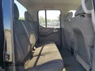 2010 Nissan Frontier SE с VIN 1N6AD0ER1AC418788, выставлен на аукционе Copart как лот 52945745 с пробегом 138 602 миль миль и Списание • Salvage title. История ставок и продаж доступна на DreamBid. Изображение 10.