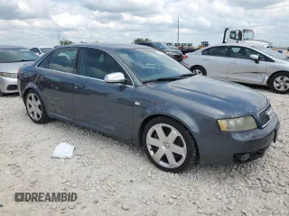2005 Audi S4 z VIN WAUPL68E85A109670, wystawiony jako Copart lot #55114175 z przebiegiem 98 679 mil mil oraz Szkody całkowita. Historia ofert i sprzedaży dostępna na DreamBid. Obrazek 4.