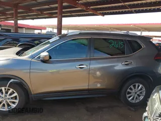 2019 Nissan Rogue SL with VIN 5N1AT2MT2KC809606, listed as a IAAI auction lot 41969756 with 97,549 mi miles and . Bid and sale history available at DreamBid. Image 14.