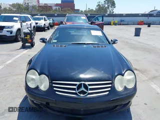 2003 Mercedes-Benz SL 500 z VIN WDBSK75F23F015866, wystawiony jako IAAI lot #42415510 z przebiegiem 141 049 mil mil oraz . Historia ofert i sprzedaży dostępna na DreamBid. Obrazek 11.