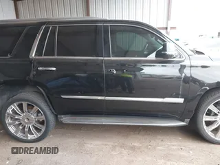 2017 Cadillac Escalade Luxury with VIN 1GYS4BKJ7HR201264, listed as a IAAI auction lot 41833359 with 187,107 mi miles. Bid and sale history available at carsss.com. Image 14.