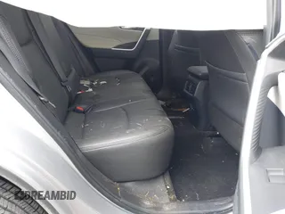 2019 Toyota RAV4 XLE with VIN JTMW1RFV4KD022612, listed as a IAAI auction lot 41717134 with 52,190 mi miles. Bid and sale history available at carsss.com. Image 8.