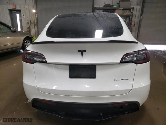 2020 Tesla Model Y Long Range with VIN 5YJYGDEE3LF014359, listed as a Copart auction lot 45741515 with NaN miles and Salvage Title. Bid and sale history available at carsss.com. Image 6.