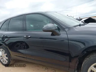 2017 Porsche Cayenne с VIN WP1AA2A20HKA89404, выставлен на аукционе IAAI как лот 42301060 с пробегом 166 083 миль миль и . История ставок и продаж доступна на DreamBid. Изображение 14.