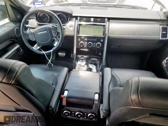 2017 Land Rover Discovery HSE z VIN SALRRBBV5HA036895, wystawiony jako Copart lot #59886705 z przebiegiem 85 251 mil mil oraz Szkoda całkowita • Salvage title. Historia ofert i sprzedaży dostępna na DreamBid. Obrazek 8.