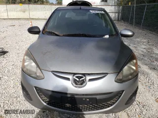2014 Mazda Mazda2 Sport with VIN JM1DE1KY5E0181941, listed as a Copart auction lot 71814354 with 104,534 mi miles and Clean Title. Bid and sale history available at carsss.com. Image 5.