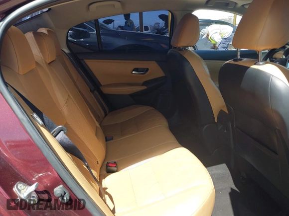 2022 Nissan Sentra SV z VIN 3N1AB8CV1NY253882, wystawiony jako IAAI lot #41942906 z przebiegiem 97 042 mil mil oraz . Historia ofert i sprzedaży dostępna na DreamBid. Obrazek 8.