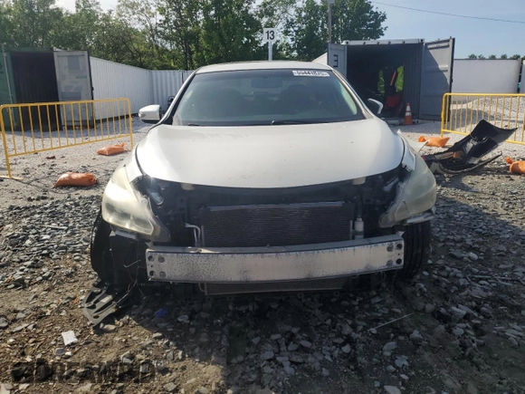 2015 Nissan Altima S with VIN 1N4AL3AP7FC177666, listed as a Copart auction lot 55441875 with 97,110 mi miles and Clean Title. Bid and sale history available at DreamBid. Image 5.