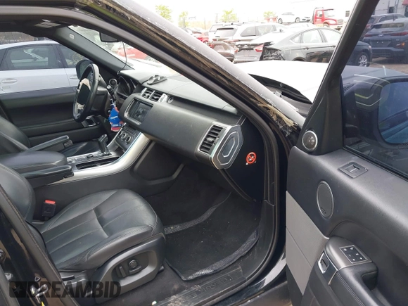 2016 Land Rover Range Rover Sport SE with VIN SALWG2KF9GA567503, listed as a IAAI auction lot 42156794 with 64,472 mi miles and . Bid and sale history available at DreamBid. Image 5.