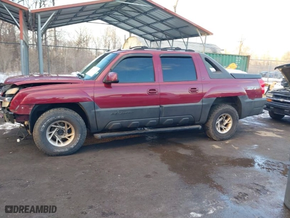 2005 Chevrolet Avalanche Z71 with VIN 3GNEK12ZX5G170135, listed as a IAAI auction lot 41260437 with 307,945 mi miles. Bid and sale history available at carsss.com. Image 14.