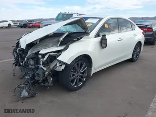 2018 Nissan Altima 2.5 SL with VIN 1N4AL3AP2JC294435, listed as a IAAI auction lot 41555669 with 101,962 mi miles. Bid and sale history available at carsss.com. Image 17.