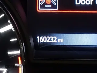 2017 Nissan Pathfinder SL with VIN 5N1DR2MM5HC636032, listed as a IAAI auction lot 41403929 with 160,232 mi miles. Bid and sale history available at carsss.com. Image 15.