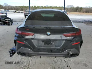 2021 BMW 8 Series 840i with VIN WBAGV2C08MCG13060, listed as a Copart auction lot 42387435 with 39,761 mi miles and Salvage Title. Bid and sale history available at DreamBid. Image 6.