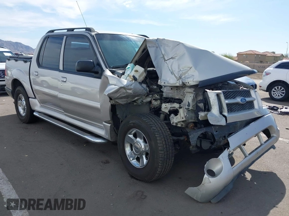2004 Ford Explorer Sport Trac XLS z VIN 1FMZU77K84UC04230, wystawiony jako IAAI lot #41909068 z przebiegiem 237 662 mil mil oraz . Historia ofert i sprzedaży dostępna na DreamBid. Obrazek 6.