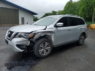 2019 Nissan Pathfinder S with VIN 5N1DR2MM0KC642635, listed as a Copart auction lot 60431835 with 105,070 mi miles and Salvage title. Bid and sale history available at DreamBid. Image 1.
